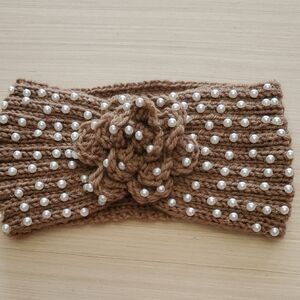 Brown Knitted Headband with Pearls
